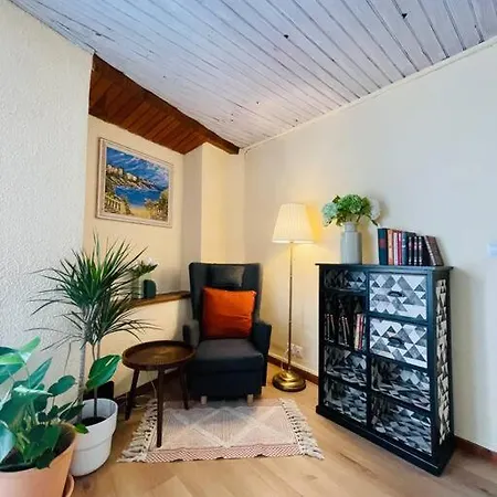 Chez-yu Au Pied De La Cite Καρκασόν