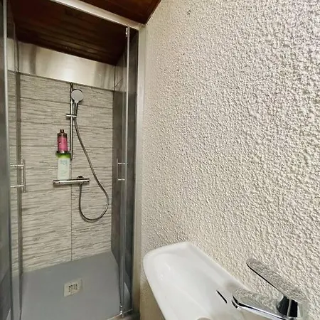 Chez-yu Au Pied De La Cite *