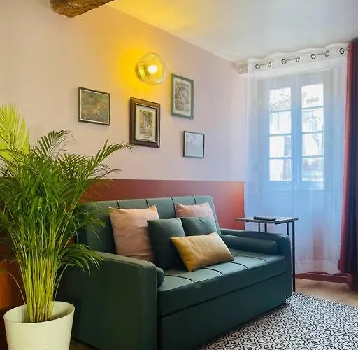 Chez-yu Au Pied De La Cite Вилла Каркассон