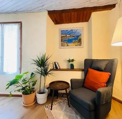 Chez-yu Au Pied De La Cite * Каркассон