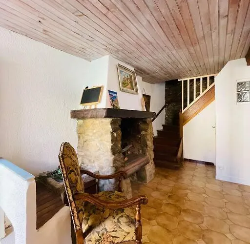 Chez-yu Au Pied De La Cite Вилла Каркассон